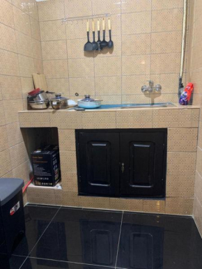 Maison personnelle d'une chambre salon meublé